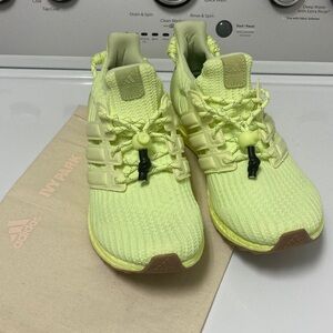 NWOT Adidas Ivy Park Lime Green Sneakers